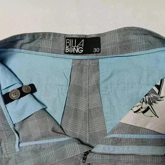 Billabong Men's Chino Gray and blue plaid.  Size 30x9 - Picture 3 of 7